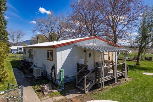 3520 West CRANSTON AVE, Hayden, ID 83835