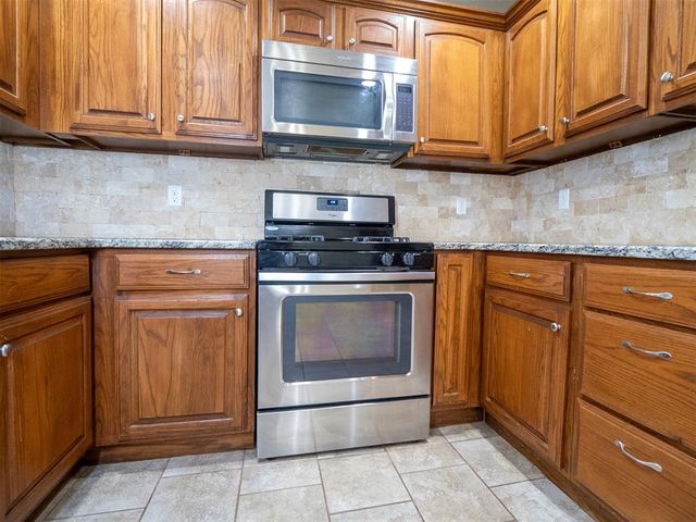 621 SW 150th Street, Oklahoma City, OK 73170