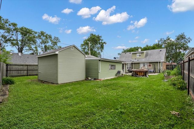 8949 Olympic Drive, Bridgeview, IL 60455