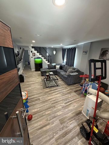 225 2ND ST, Darby, PA 19023