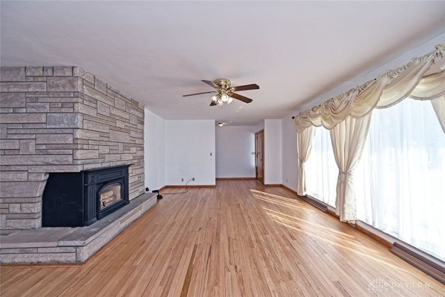 2801 S Springfield Jamestown Street, Springfield, OH 45505