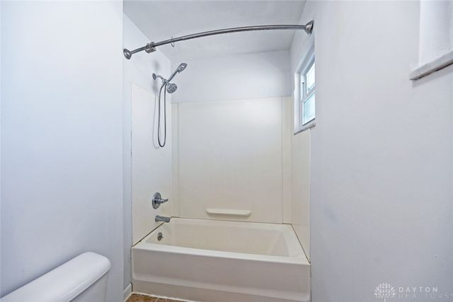 2801 S Springfield Jamestown Street, Springfield, OH 45505