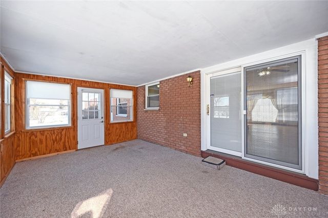 2801 S Springfield Jamestown Street, Springfield, OH 45505