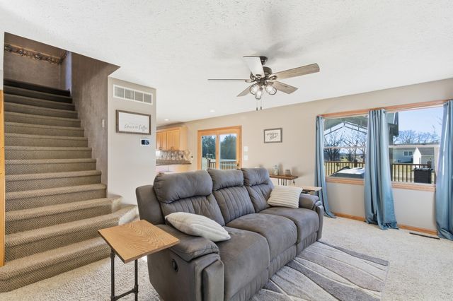 2216 N 2929th Road, Marseilles, IL 61341