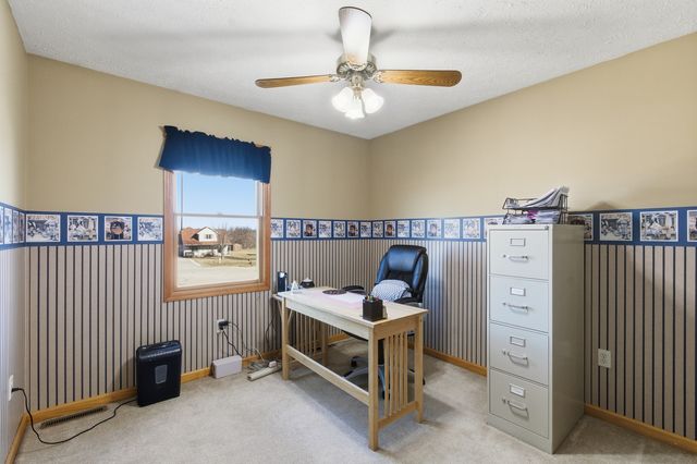 2216 N 2929th Road, Marseilles, IL 61341