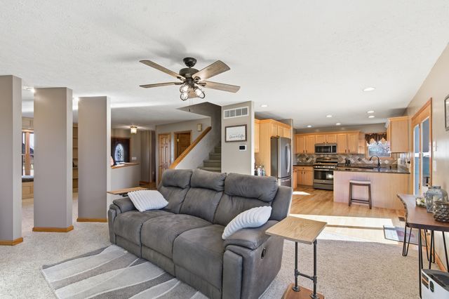 2216 N 2929th Road, Marseilles, IL 61341