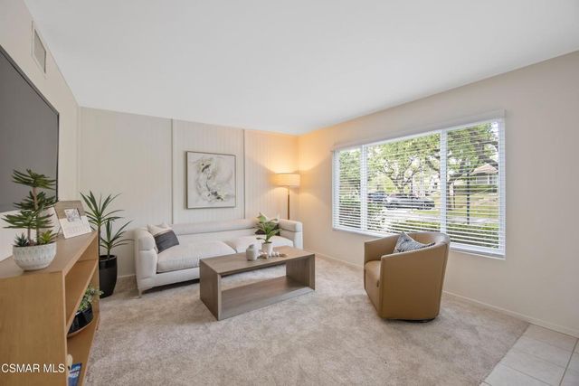 2664 La Paloma Circle, Thousand Oaks, CA 91360