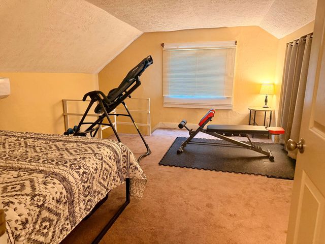 6686 National Road SE, Jacksontown, OH 43030