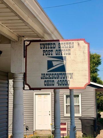 6686 National Road SE, Jacksontown, OH 43030