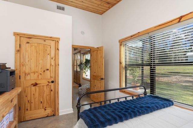 1569 Fm 1746, Woodville, TX 75979