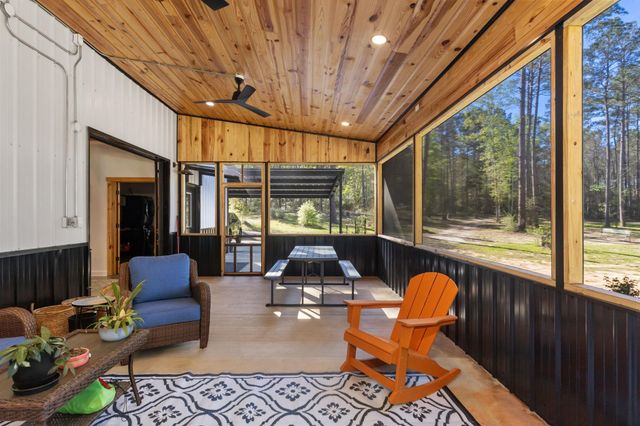 1569 Fm 1746, Woodville, TX 75979