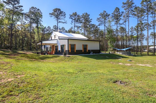 1569 Fm 1746, Woodville, TX 75979