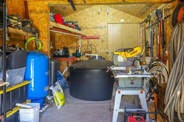 1569 Fm 1746, Woodville, TX 75979