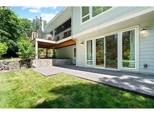 3425 Sw 57TH Ave, Portland, OR 97221