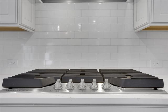 139 Marble Tree Way, Ball Ground, GA 30107