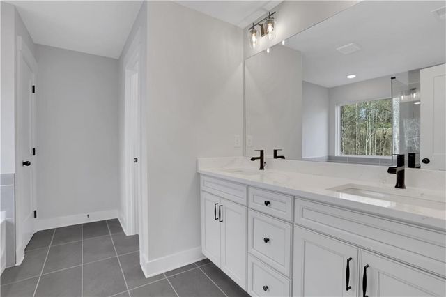 139 Marble Tree Way, Ball Ground, GA 30107