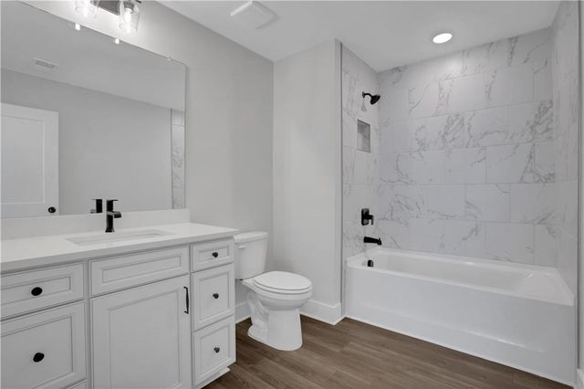 139 Marble Tree Way, Ball Ground, GA 30107