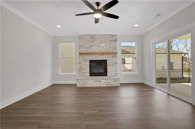 139 Marble Tree Way, Ball Ground, GA 30107