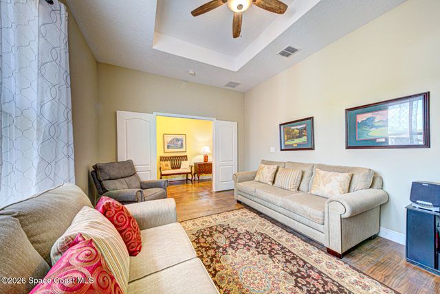 462 Gancedo Street SW, Palm Bay, FL 32908