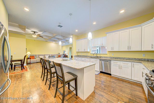 462 Gancedo Street SW, Palm Bay, FL 32908