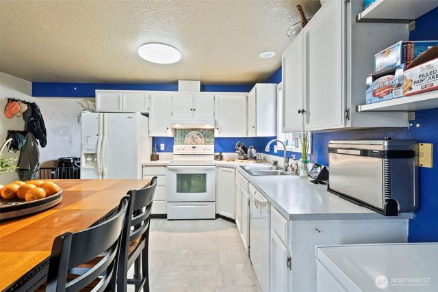 14717 NE 51ST Street, Vancouver, WA 98682