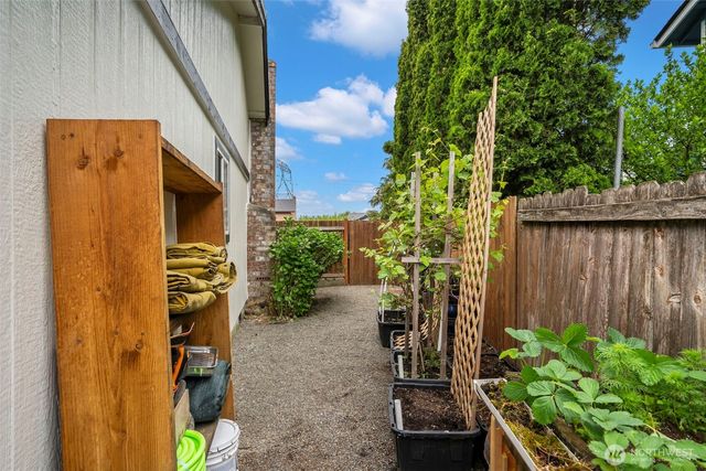 14717 NE 51ST Street, Vancouver, WA 98682