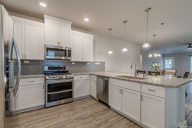 716 Fort Leonard, San Antonio, TX 78245