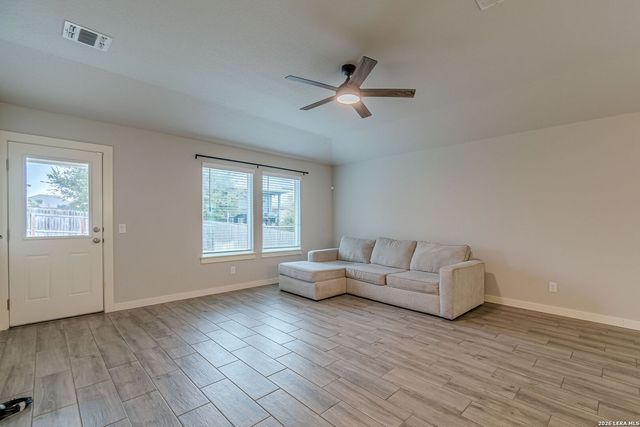 716 Fort Leonard, San Antonio, TX 78245