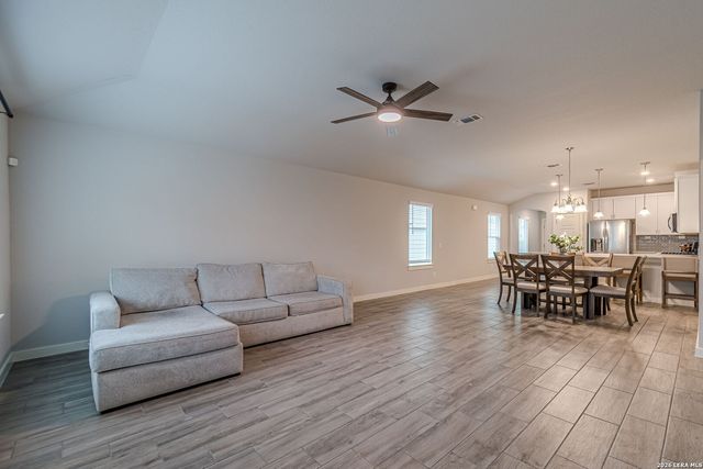 716 Fort Leonard, San Antonio, TX 78245