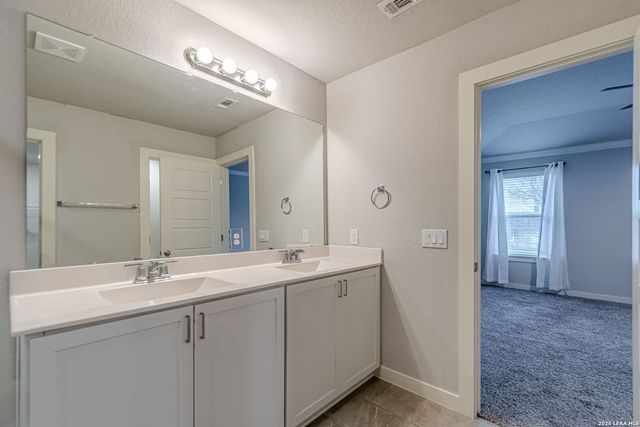 716 Fort Leonard, San Antonio, TX 78245