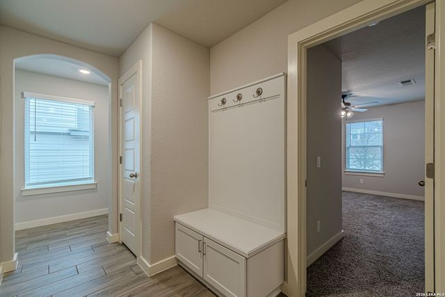 716 Fort Leonard, San Antonio, TX 78245