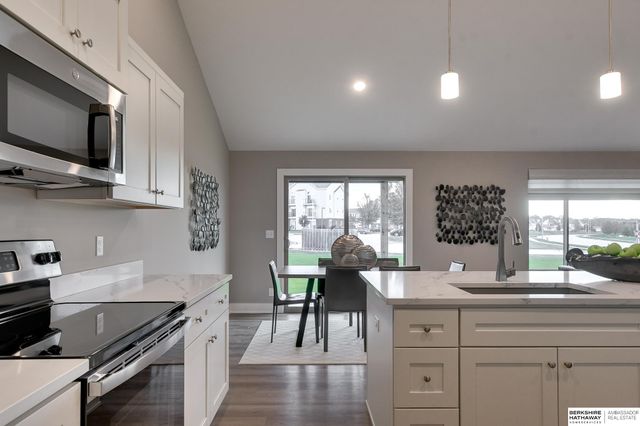 19706 Piney Creek Drive, Elkhorn, NE 68022