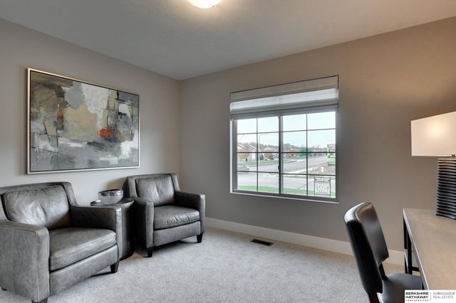 19706 Piney Creek Drive, Elkhorn, NE 68022