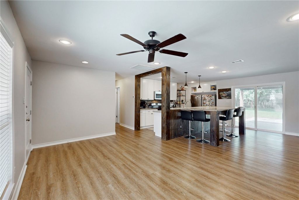 1013 Welsh Avenue, College Station, TX 77840 — photo 4