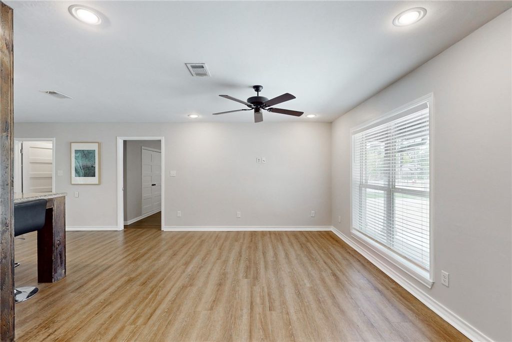 1013 Welsh Avenue, College Station, TX 77840 — photo 5