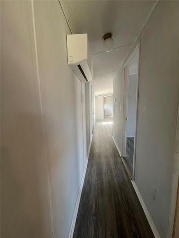 2525 Oyster Creek Bend, Oyster Creek, TX 77541