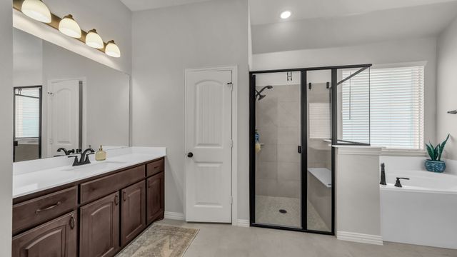 1036 Northern Oaks Court, Springtown, TX 76082