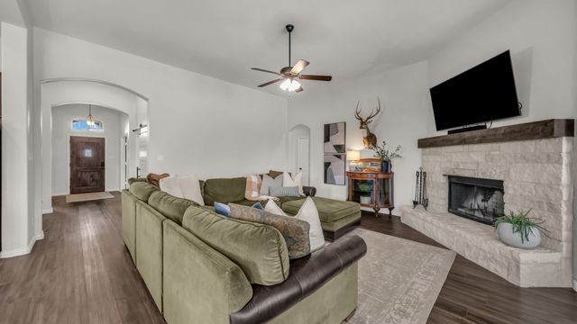 1036 Northern Oaks Court, Springtown, TX 76082