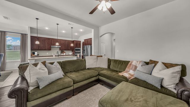 1036 Northern Oaks Court, Springtown, TX 76082