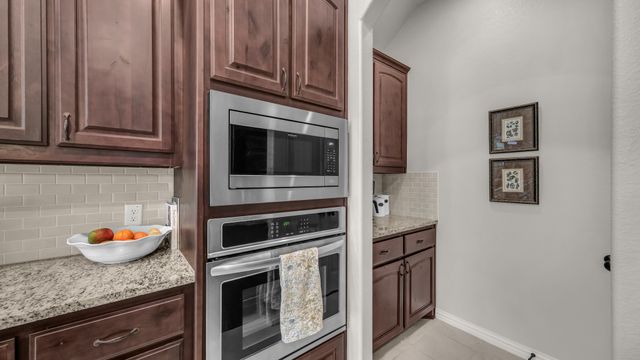 1036 Northern Oaks Court, Springtown, TX 76082