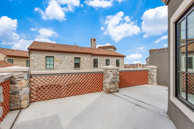 74 Cortes Drive, Westlake, TX 76262