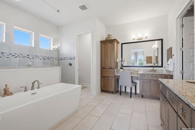 3722 Las Casitas, San Antonio, TX 78261