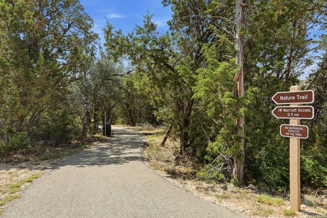 3722 Las Casitas, San Antonio, TX 78261