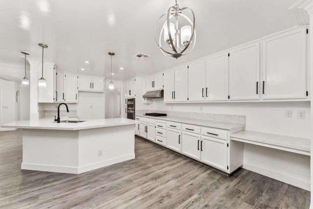 5113 Walnut Garden Ct, Carmichael, CA 95608