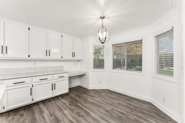 5113 Walnut Garden Ct, Carmichael, CA 95608