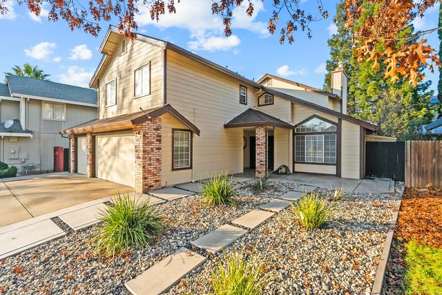 5113 Walnut Garden Ct, Carmichael, CA 95608