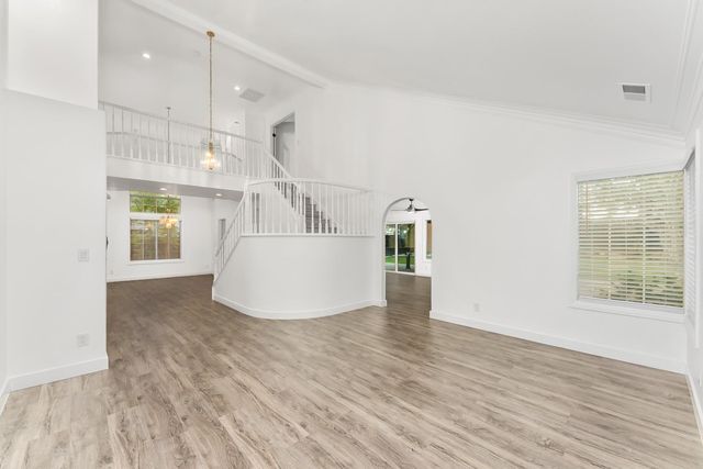 5113 Walnut Garden Ct, Carmichael, CA 95608