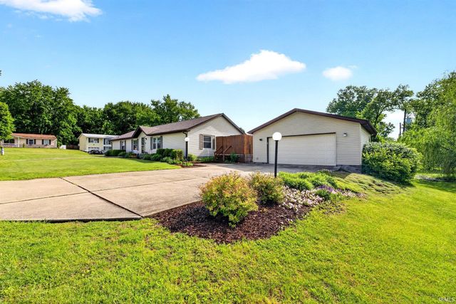 2901 S Market Place, Bloomington, IN 47403