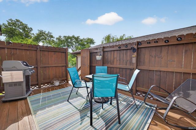 2901 S Market Place, Bloomington, IN 47403