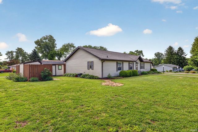 2901 S Market Place, Bloomington, IN 47403